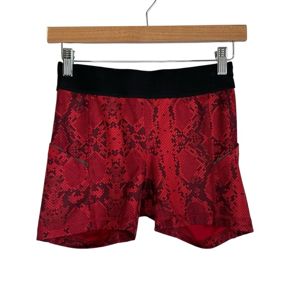 Lululemon Womens What The Sport Short Sz 4 Mini Ziggy Snake Red Tide Cranberry - Picture 3 of 10